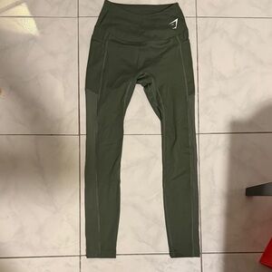 Gymshark Stylish Olive Leggings with Pockets